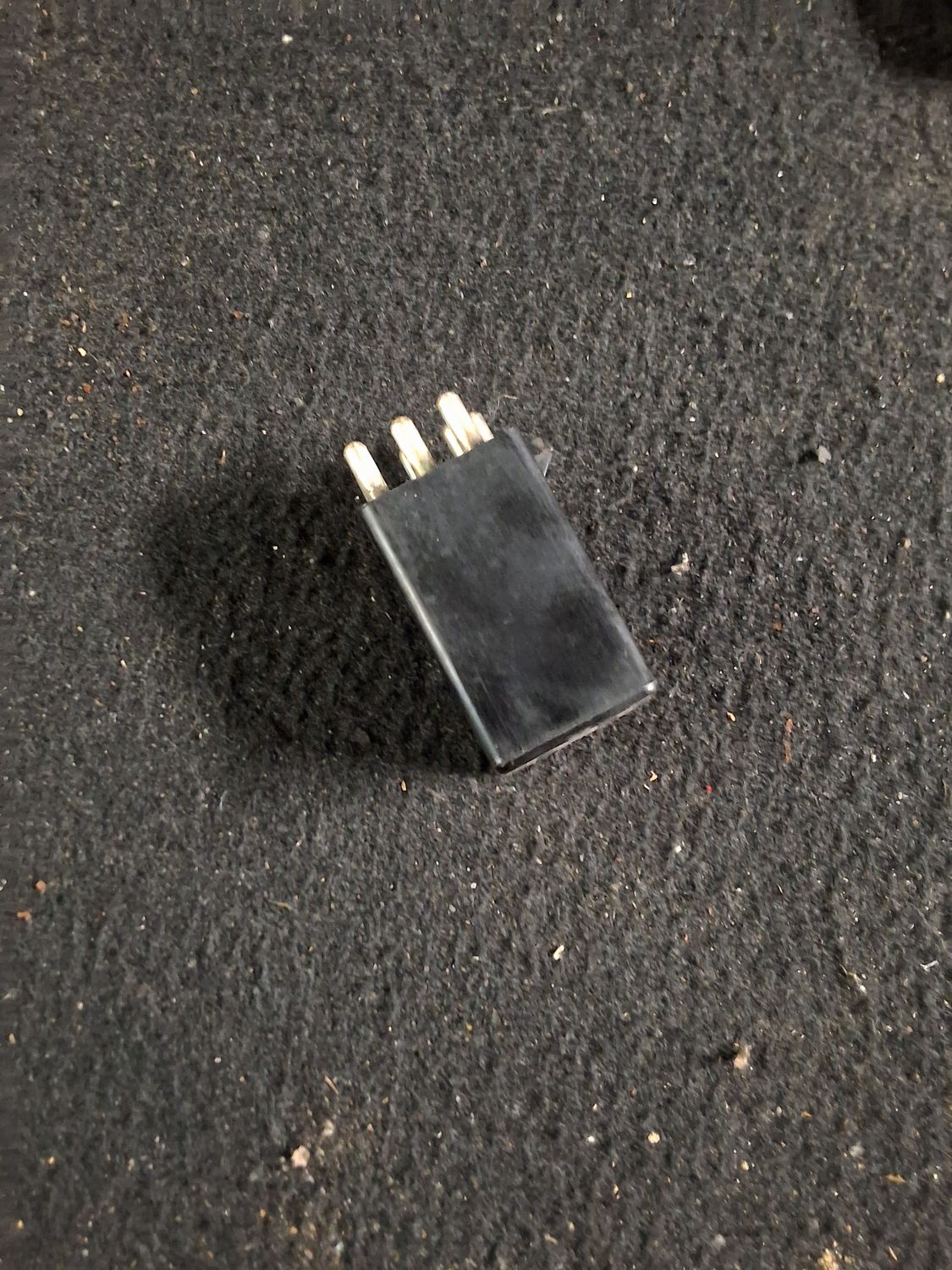 Relais essuie glace w126 280se 