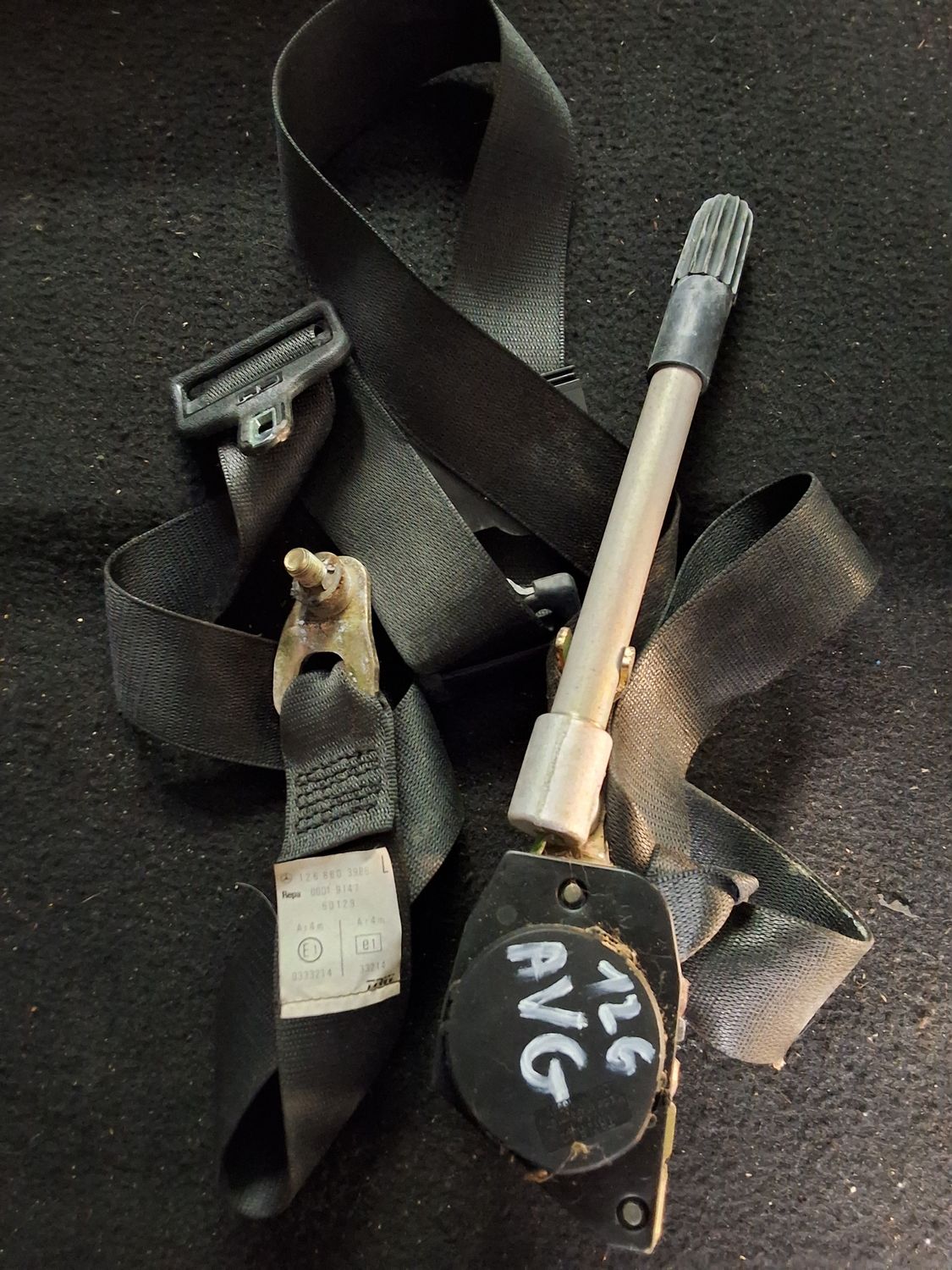 Ceinture avant gauche w126 280se 