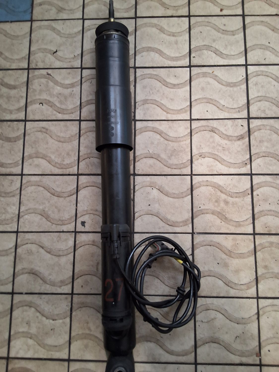 Amortisseur arrière cls w219 