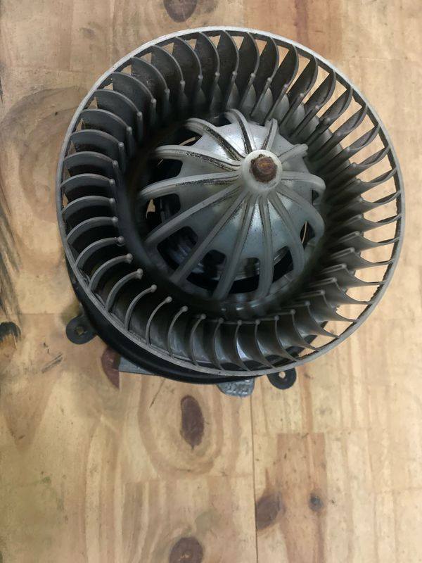 Pulseur d air w211 avec résistance A2308216351 n’3