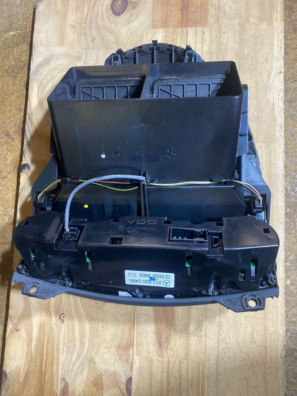 Ensemble commande de chauffage w211 (2118300490)n’15