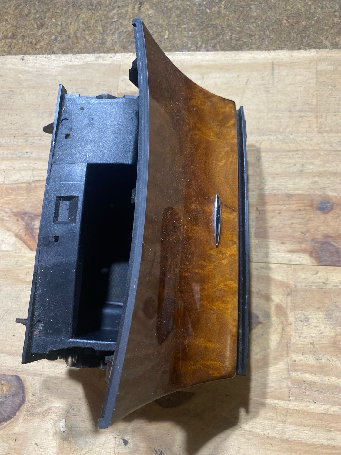 Cendrier w211 élégance (2116802852)n’20