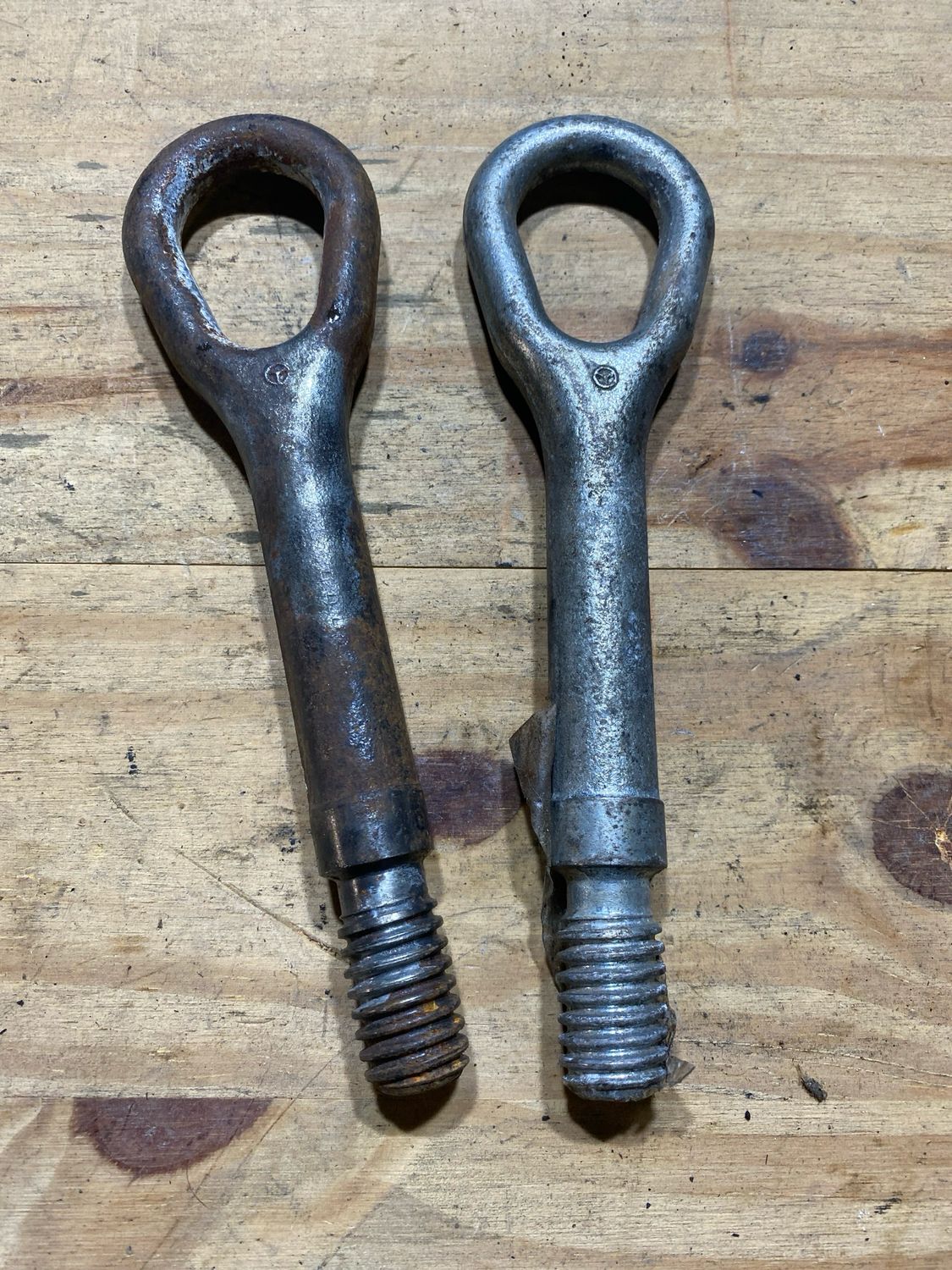 Crochet de remorquage w211—N’31