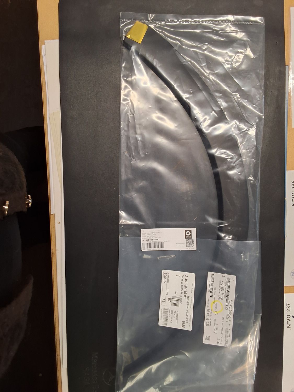 Cache de passage de roue A4538841000