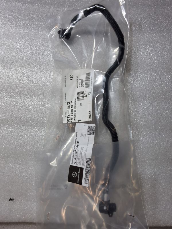 Conduite de carburant neuf pour 611 w203 cdi(A6110704832)