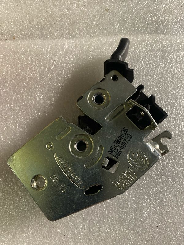 Serrure de hayon arrière w4517660026 n5