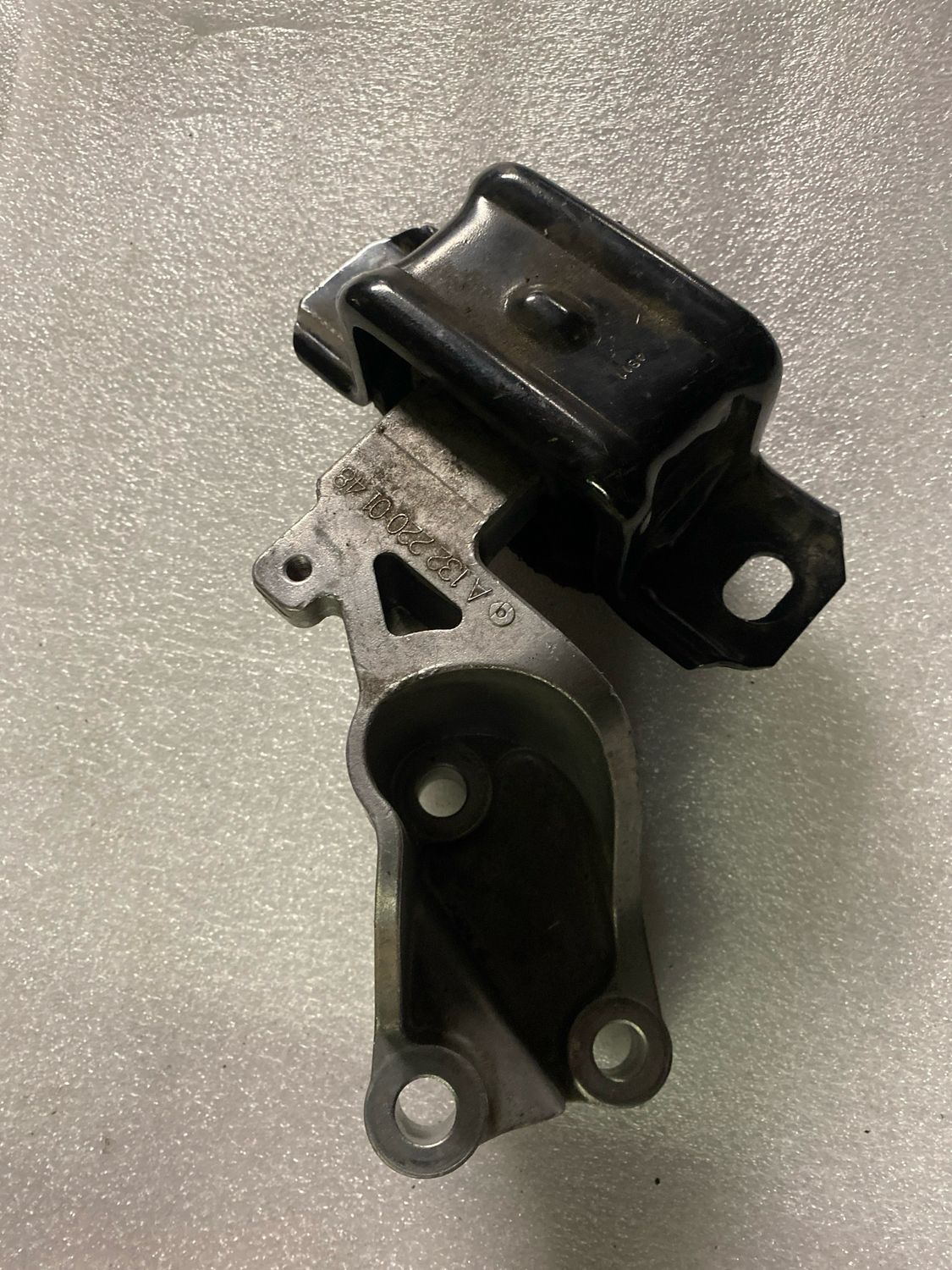 Support moteur gauche w451 A1322200148 n5