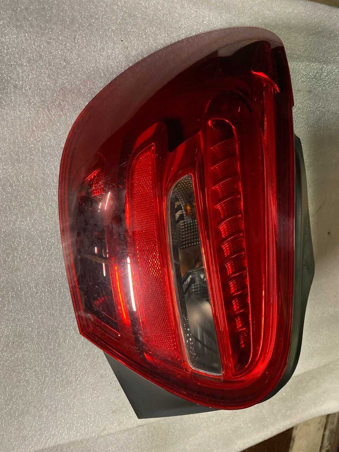 Feux arrières gauche classe A 1769064800