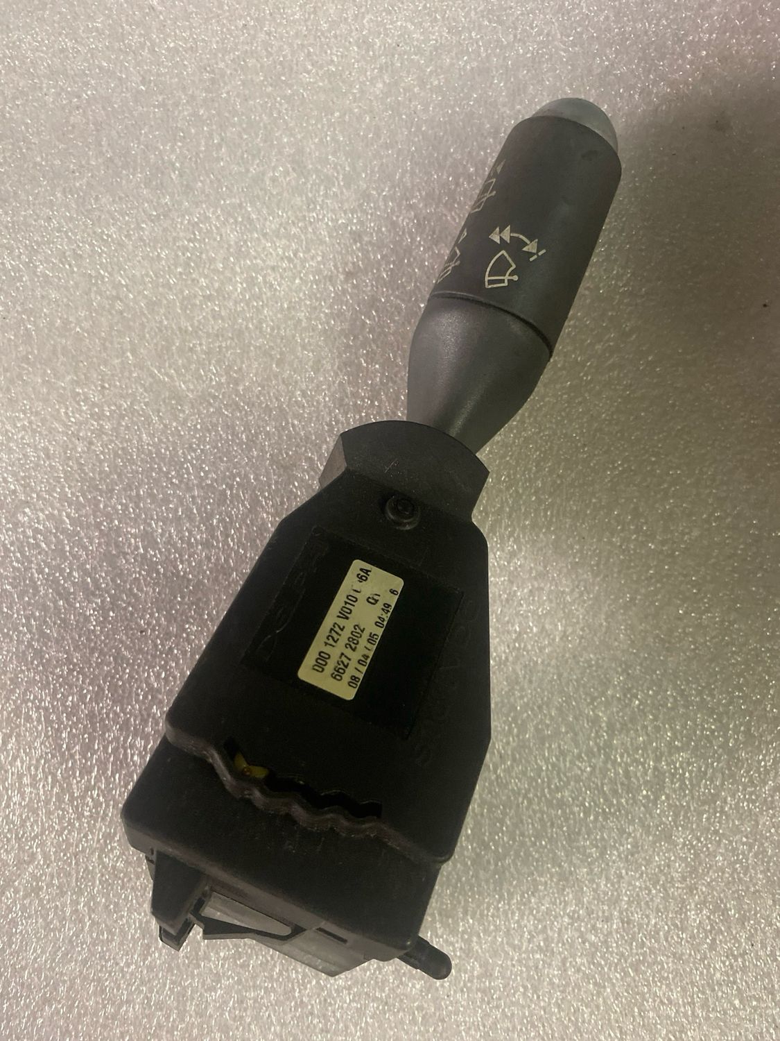 2 Commodo d essuie glace w450 0001272V010 n9