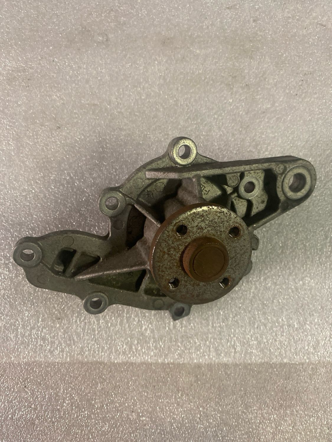 Pompe à eau A1602010110 w450 n11