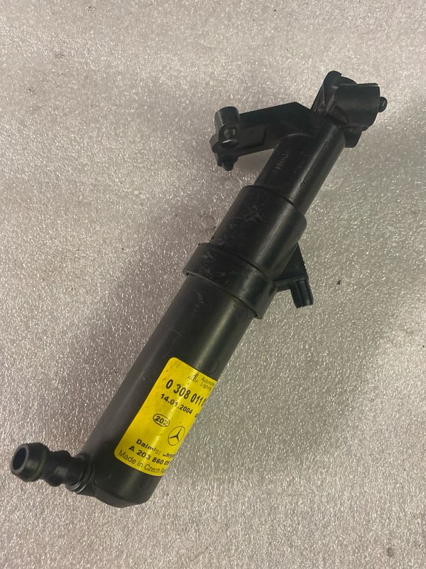 Lave phares gauche w203  A2038600547