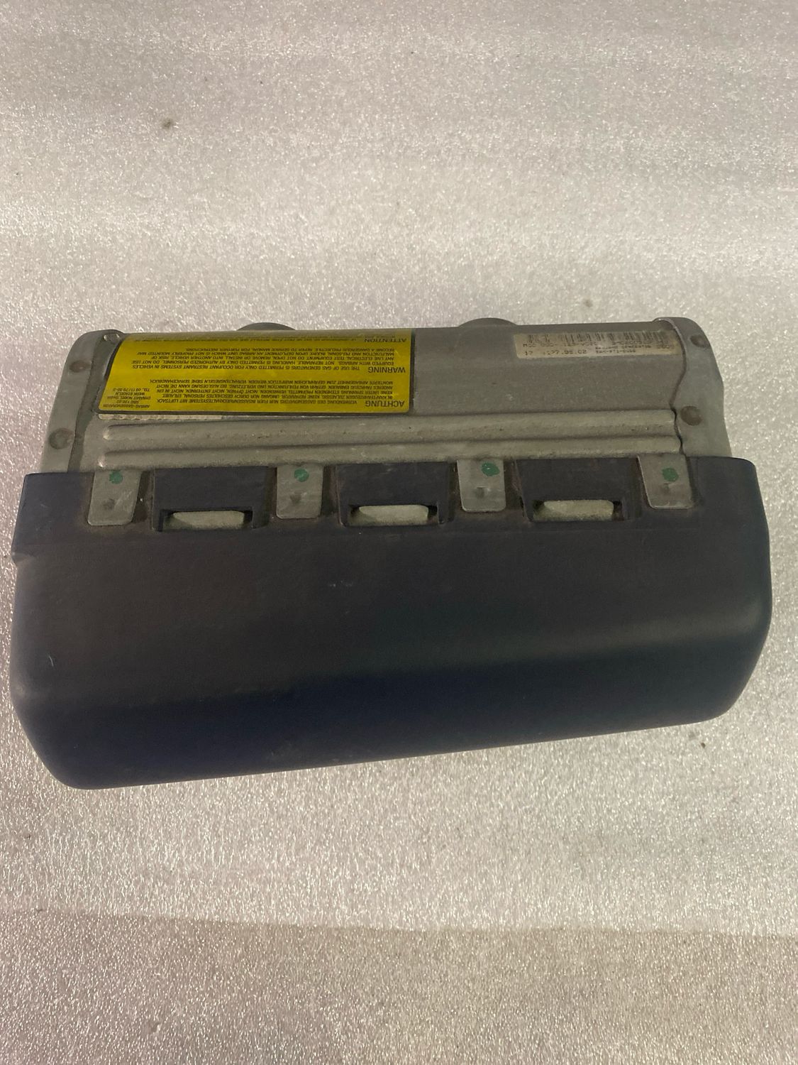 Airbag passager bleu w450