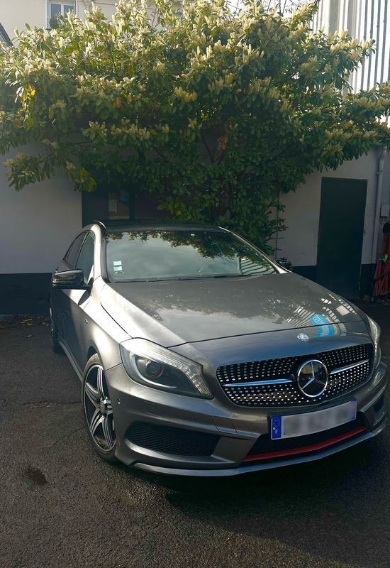 CLASSE A 250 AMG