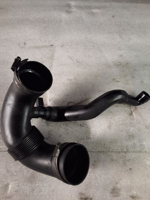 Tuyau d admission d'air turbo OM612 n9