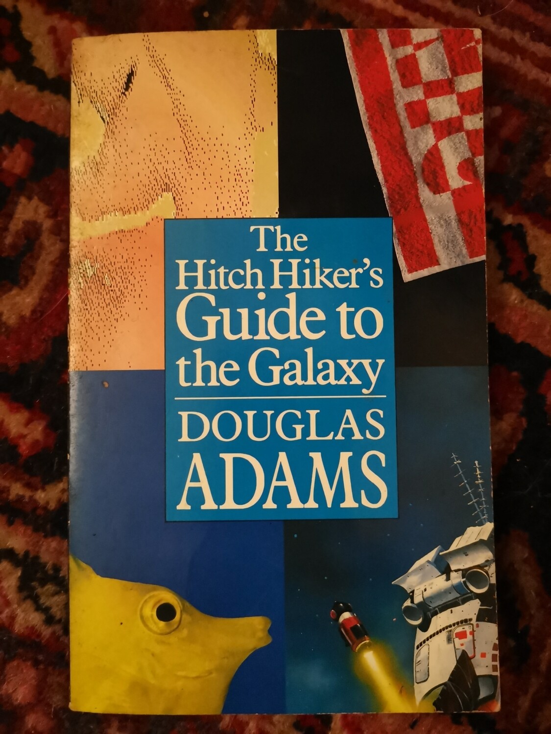 The hitch hikers guide to the galaxy, Douglas Adams