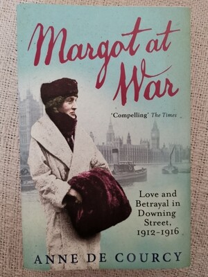 Margot at war, Anne de Courcy