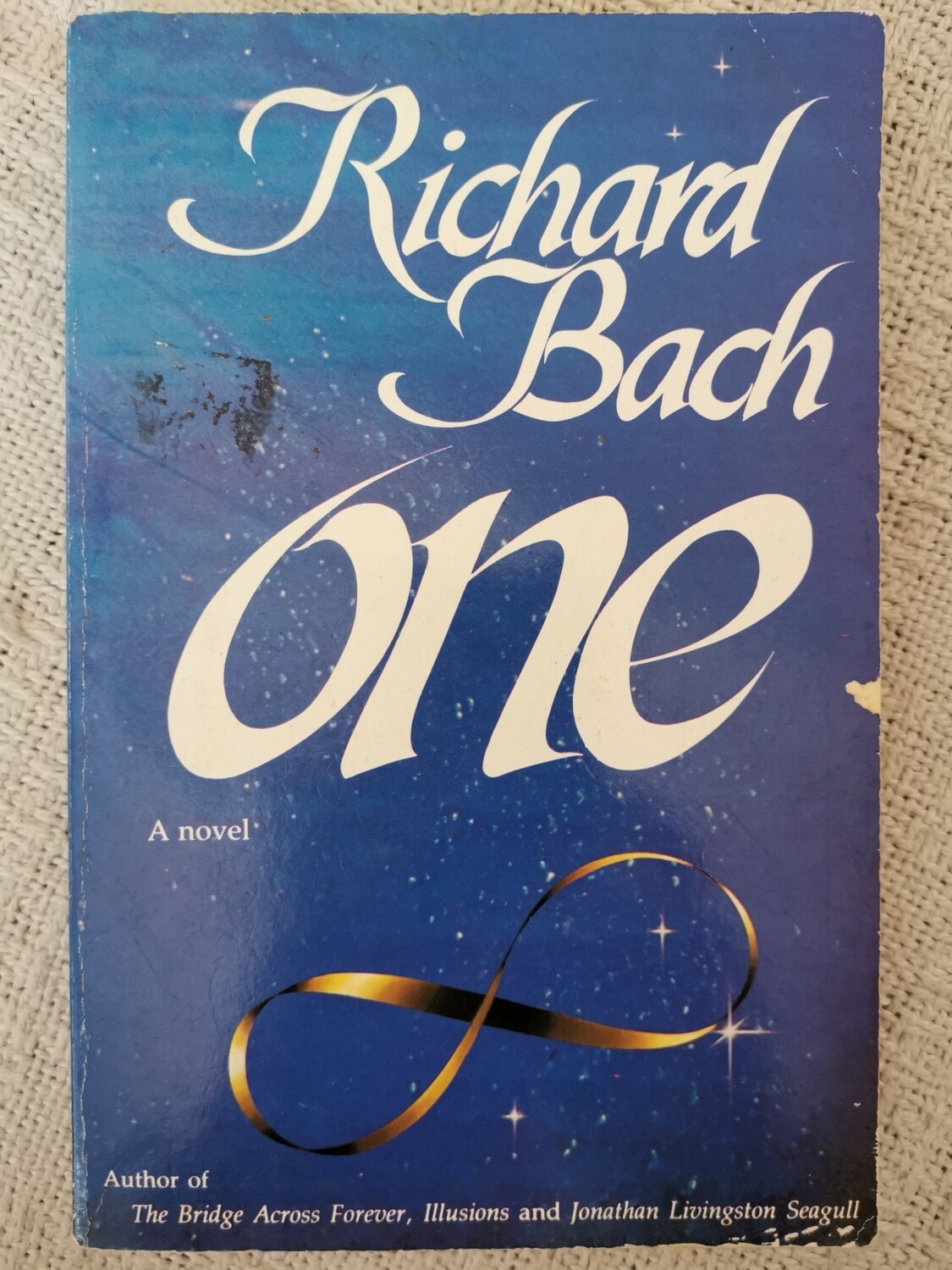One, Richard Bach