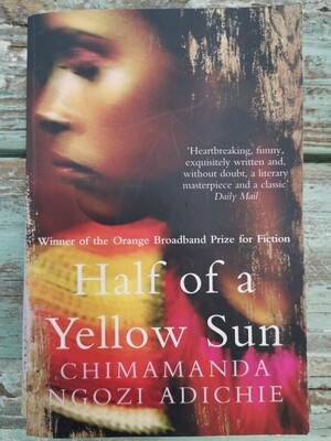 Half of a yellow sun, Chimamanda Ngozi Adichie