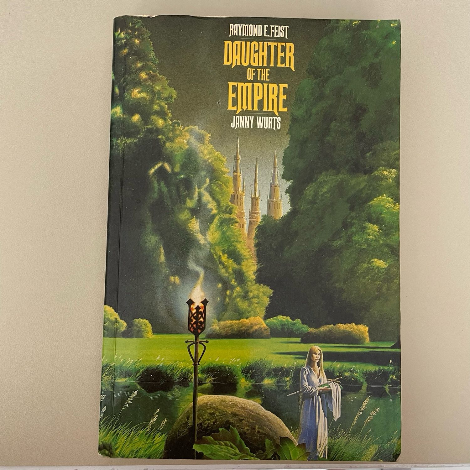 Daughter of the Empire by Raymond E. Feist &amp; Janny Wurts