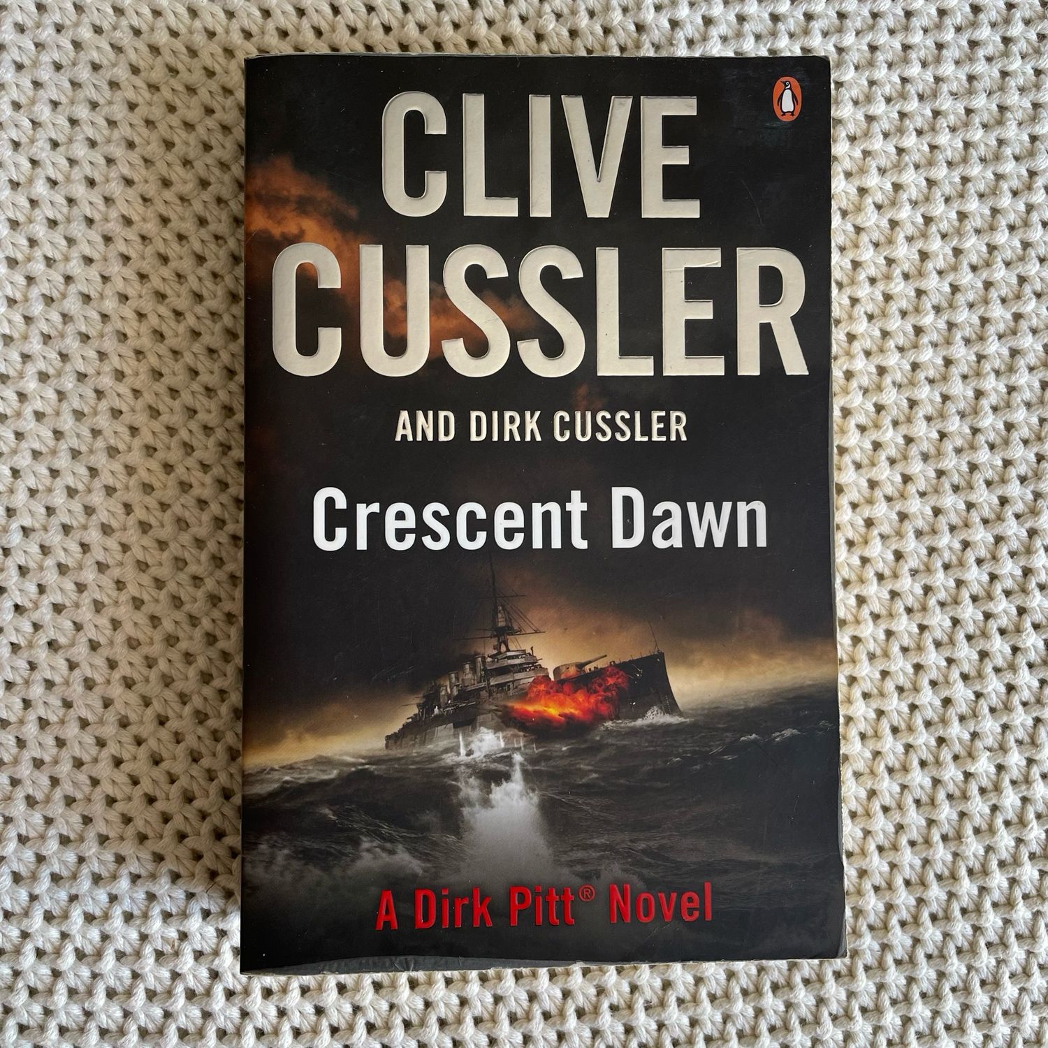 Crescent Dawn, Clive Cussler (with Dirk Cussler)