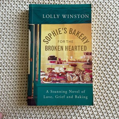 Sophie’s Bakery For The Broken Hearted, Lilly Winston