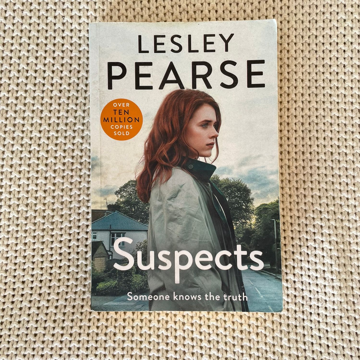 Suspects – Lesley Pearse