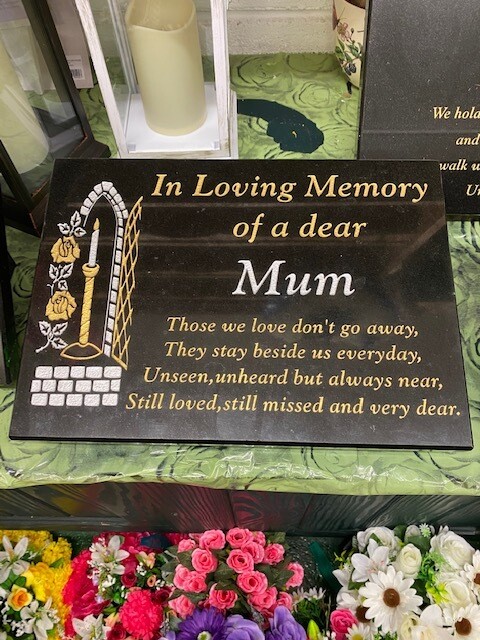 Granite Large Horizontal in loving memory Mum Plaque