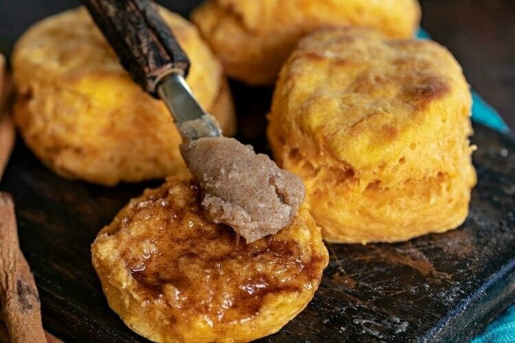 SWEET POTATO BISCUIT WITH CINNAMON BUTTER