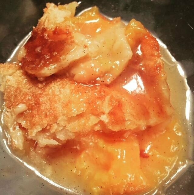 DOUBLE CRUST PEACH COBBLER (1/2 PAN)