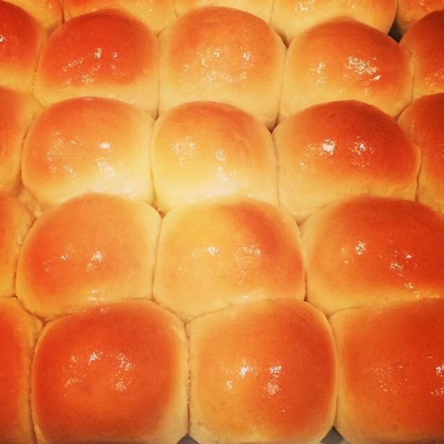 YEAST ROLLS (HOLIDAY)