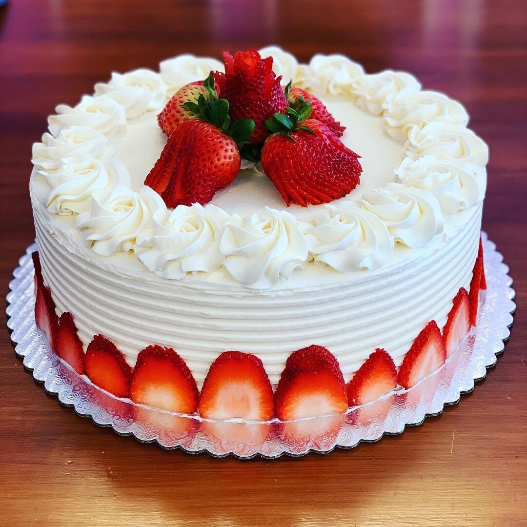 STRAWBERRY CAKE