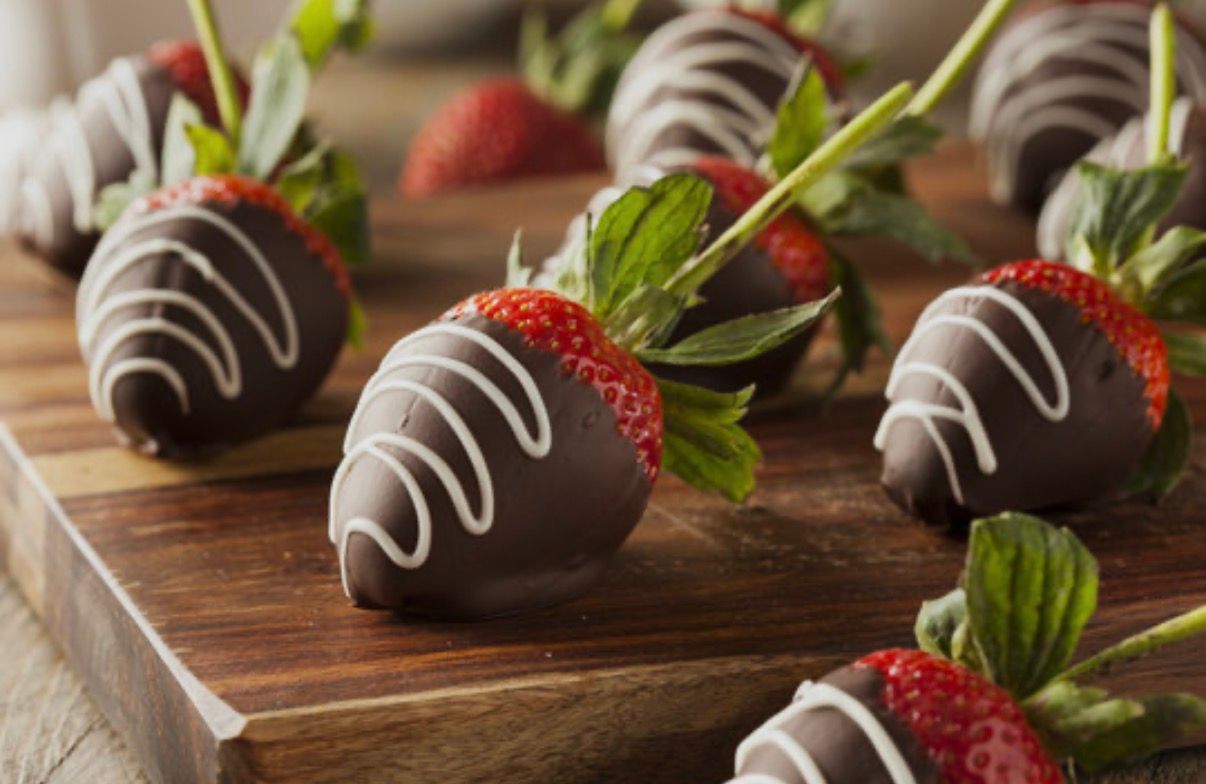 CHOCOLATE COVERED STRAWBERRIES