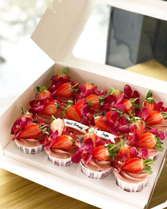 Strawberry Land Cupcakes