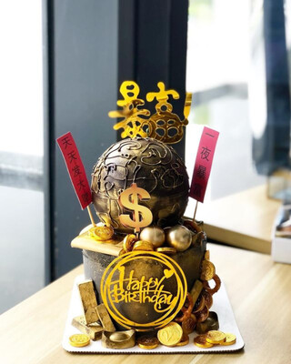 Money Pinata / Piñata Knock Ball &amp; Cake 1