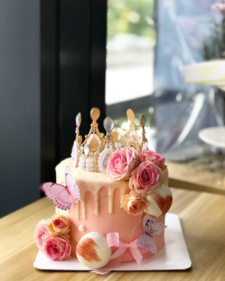 Butterfly Crown Cake
