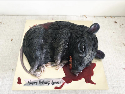 Halloween / Prank Cake - Dead Rat  