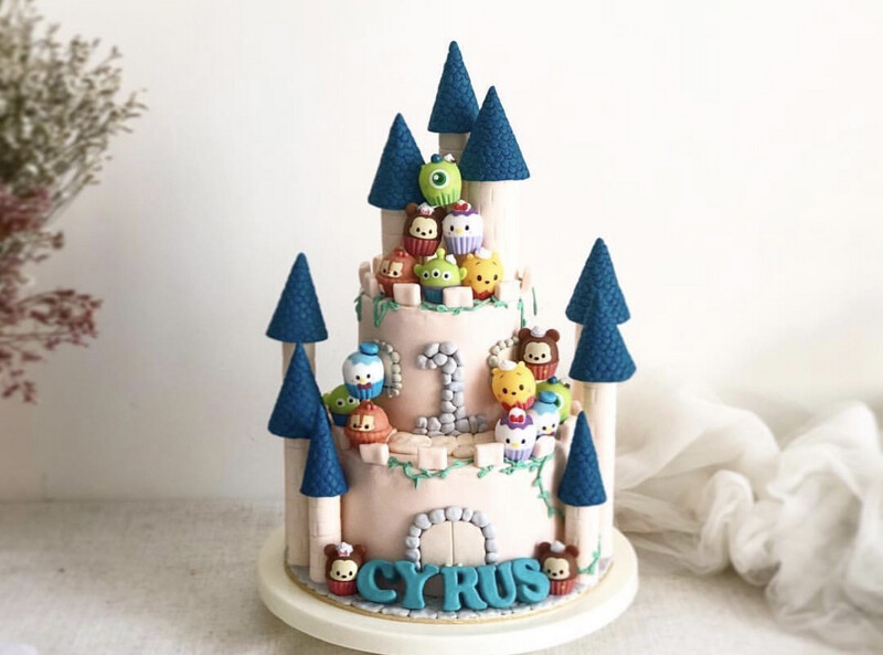 Disney - Castle Cake 1 - Tsum Tsum Castle In 2 (WhatsApp Order)