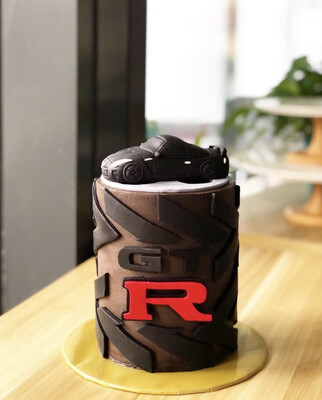 Car Cake -GTR