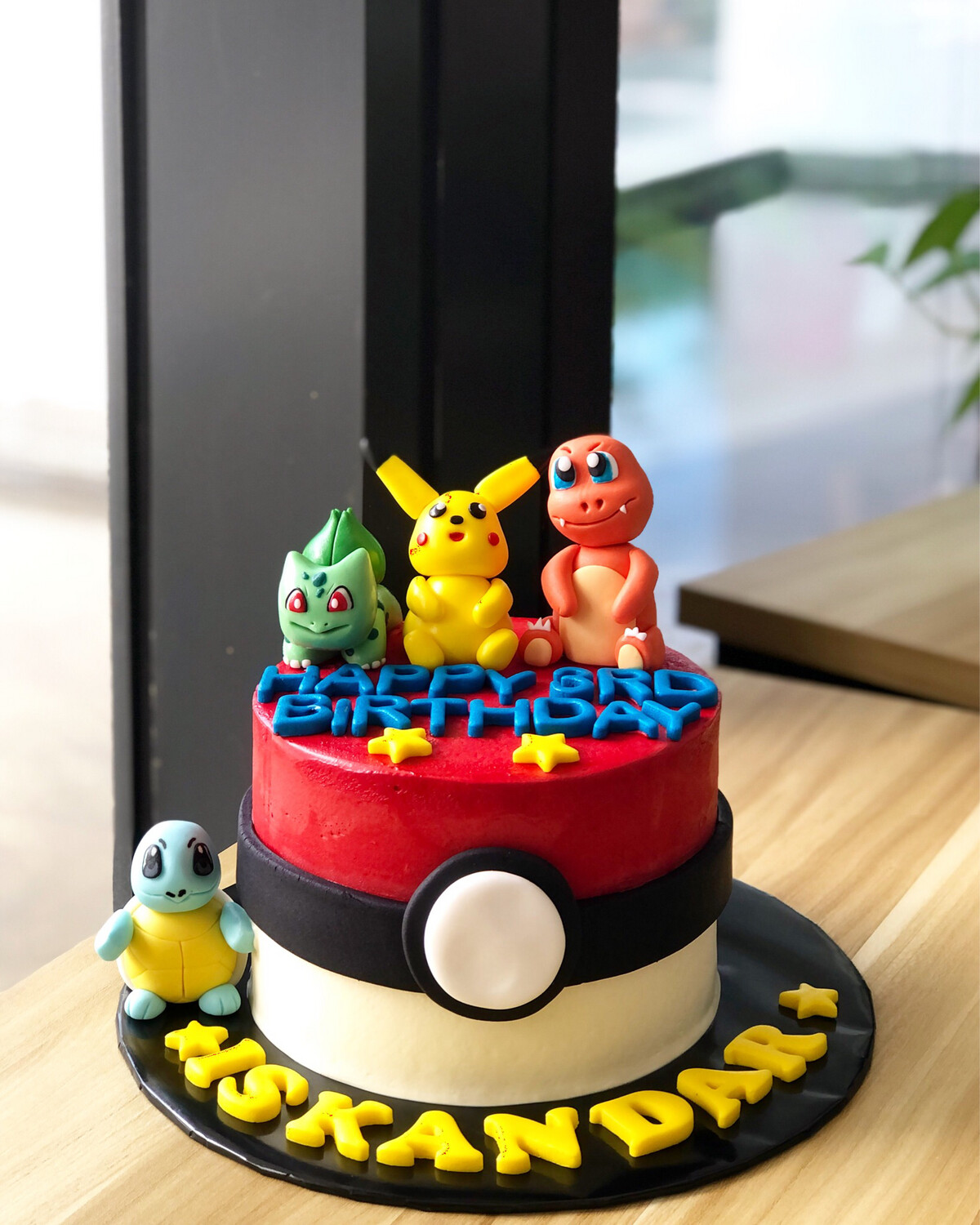 Pokémon / Pokemon Pikachu Cake 2