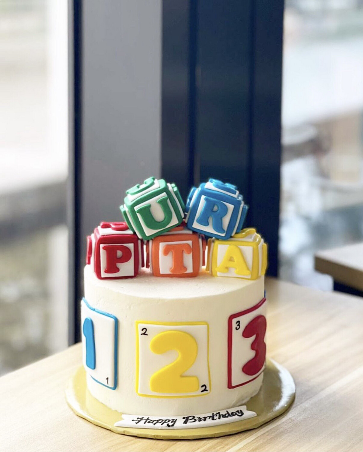 Baby Fullmoon 9 Alphabet Number Cake