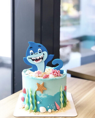 Baby Shark Cake 2