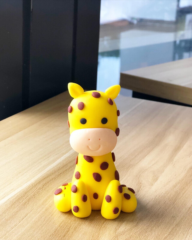 Fondant Figurine - Giraffe