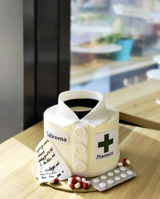 I&#39;m A Pharmacist Cake 1