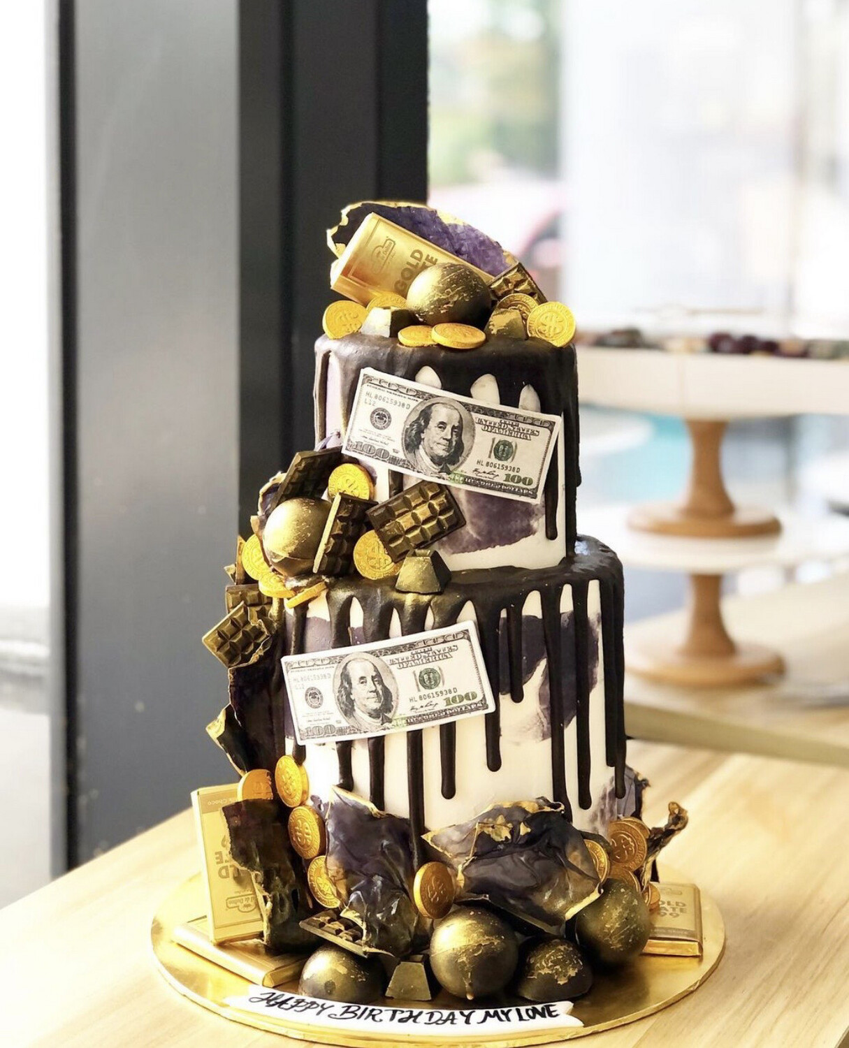 Chocolatte Money in 2 Or 3 Tiers Cake