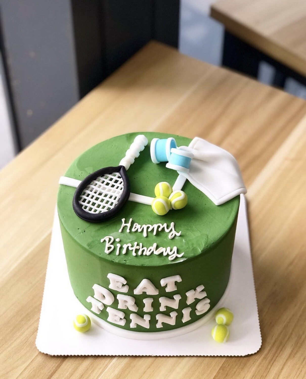 Tennis Cake - Buy Online, Free UK Delivery — New Cakes
