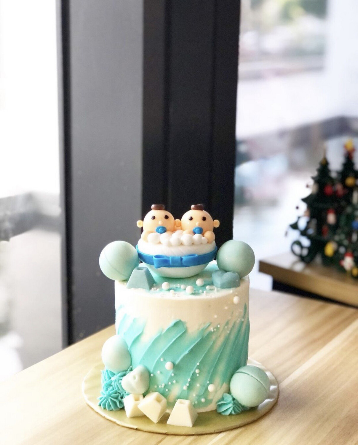 Baby Fullmoon 2 Twins Cake