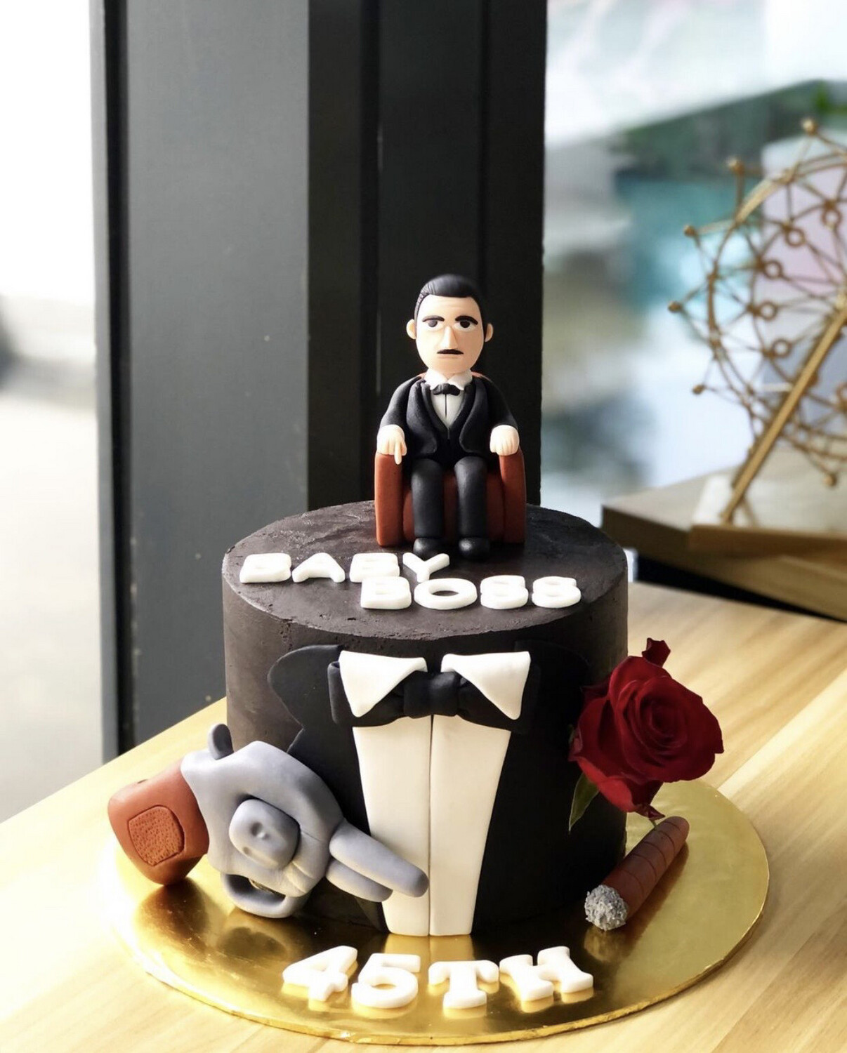 Dad / Father Man Boss 007 Cake Dad / Father Man Boss 007 Cake