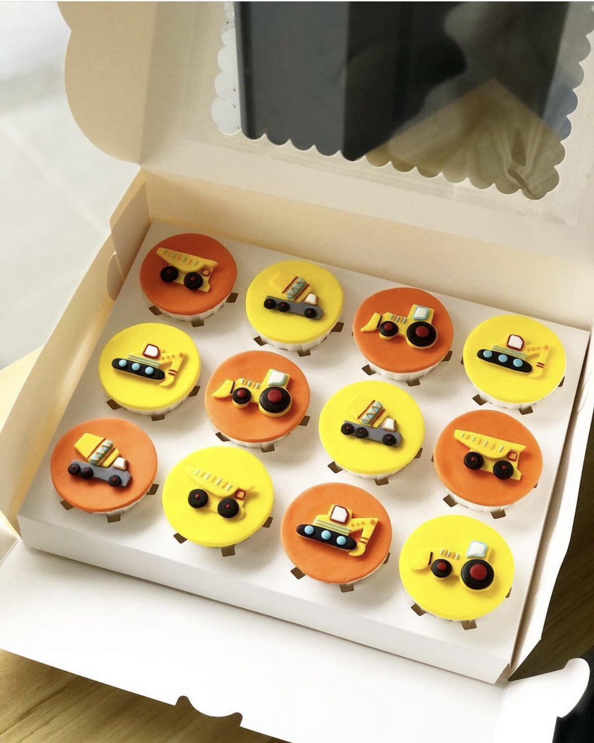 Constructions Theme Cupcakes