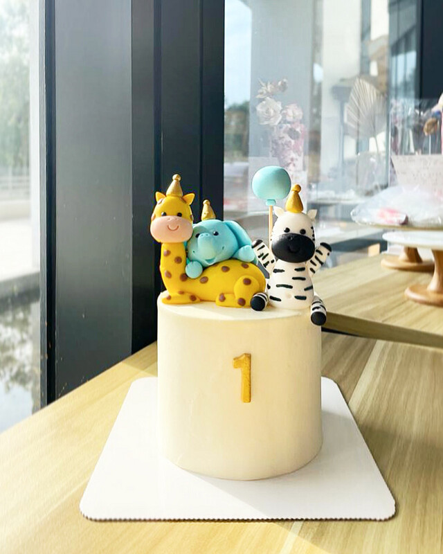 Animal Safari Jungle Cake 8 Animal Safari Jungle Cake 8