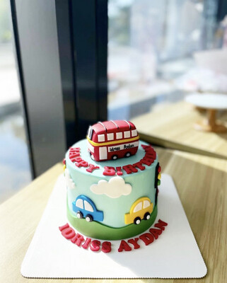 Baby Fullmoon 11 London Bus Cake